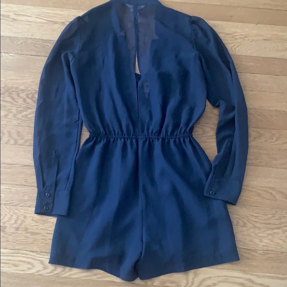 🦋 BCBG ROMPER - Picture 6 of 8